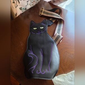 Black Cat Shaped Pet Carrier